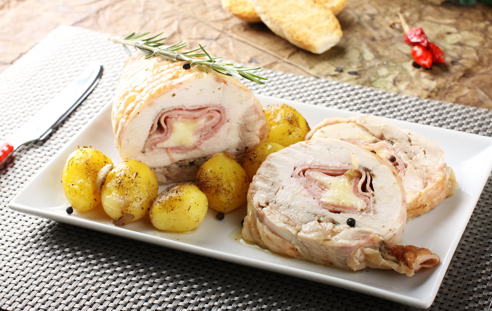 petto di pollo ripieno prosciutto e formaggio
