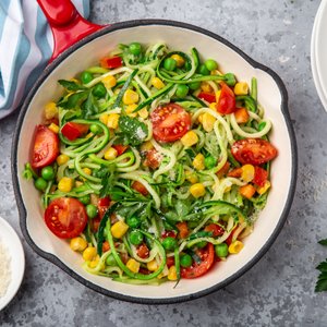 Spaghetti di Zucchine con Verdure