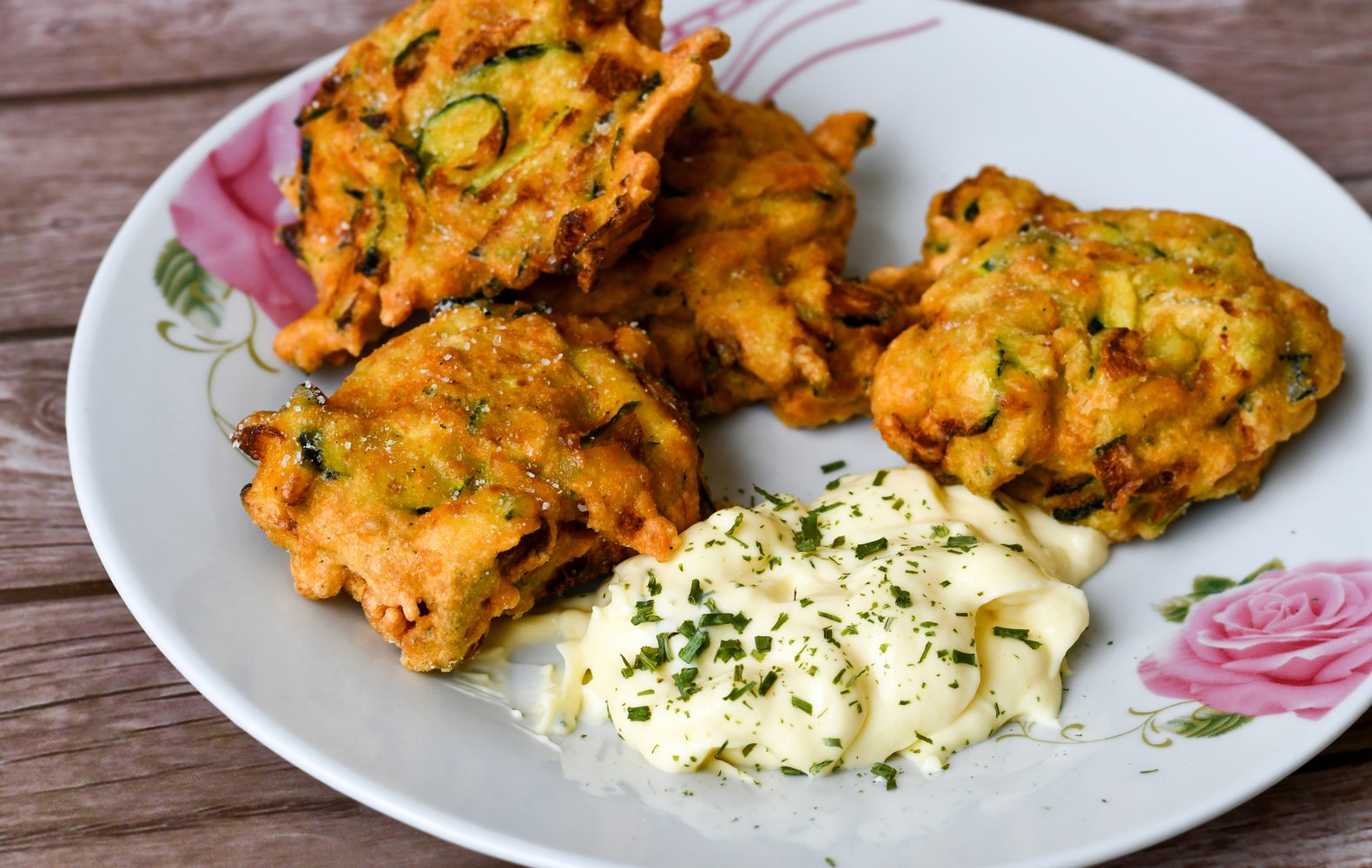 Ricetta Frittelle di Zucchine al Forno - Il Club delle Ricette