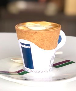 Lavazza Presenta le Cialde che Diventano Fertilizzante e le Tazzine Commestibili