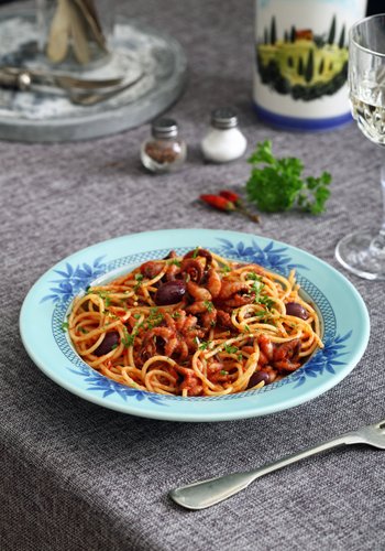 Ricetta Pasta con Moscardini e Olive