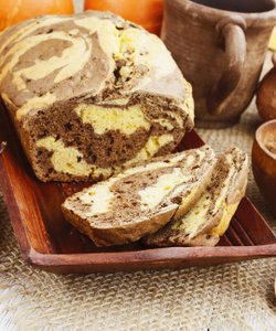 Ricetta Plumcake Variegato alla Zucca e Cioccolato