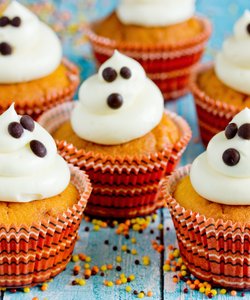 Ricetta Cupcake Fantasmini di Halloween alla Zucca