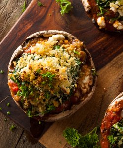 Ricetta Funghi Ripieni Gratinati al Forno