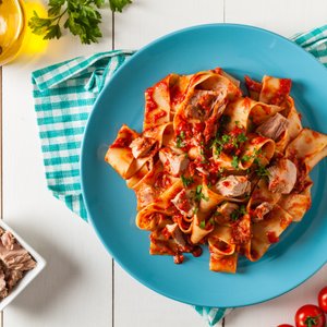 Pappardelle al Tonno e Pomodoro