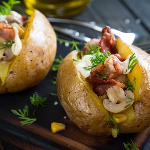 Patate Ripiene di Pancetta e Funghi