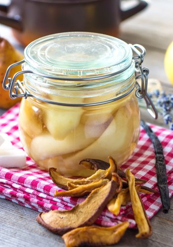 Ricetta Pere Sciroppate, Fatte in Casa