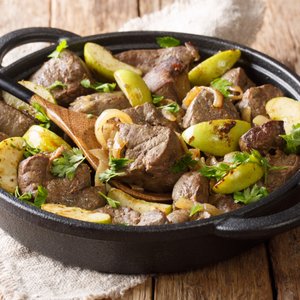 Fegato con Mele e Cipolle