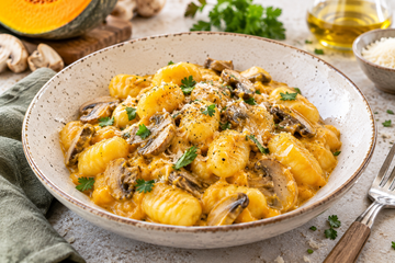 Gnocchi alla Crema di Zucca e Funghi