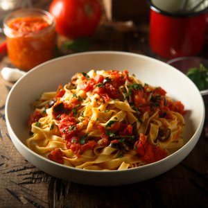 Tagliatelle Pomodoro e Olive