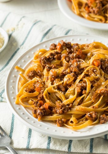 Ricetta Tagliatelle alla Salsiccia