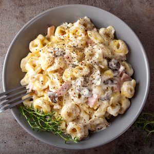 Tortellini Panna, Prosciutto e Funghi