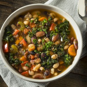 Zuppa di Legumi e Cereali
