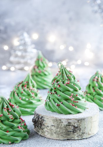 Ricetta Alberelli di Natale di Meringa