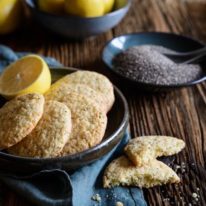 Biscotti al Limone e Semi di Chia