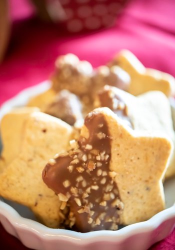 Ricetta Biscotti di Pasta Frolla alle Nocciole