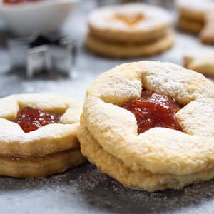 Biscotti Tirolesi