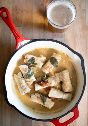 Ricetta Involtini di Maiale allo Speck, Salvia e Birra