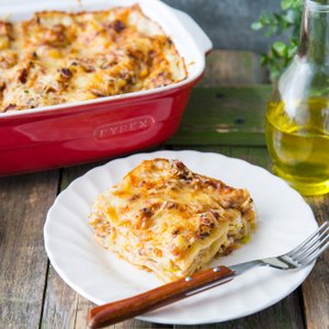 Lasagne con Ragù di Carne e Cavolo