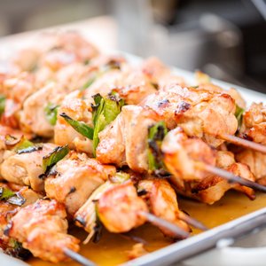 Spiedini di Pollo Caramellati – Yakitori, la Ricetta Originale Giapponese