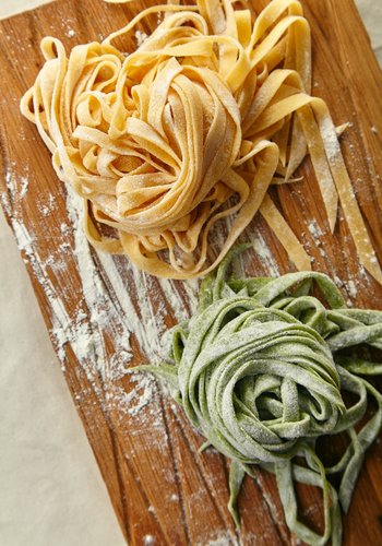Ricetta Tagliatelle Paglia e Fieno Fatte in Casa