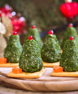 Ricetta Alberelli di Natale di Formaggio ed Erbette