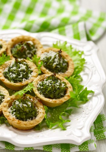 Ricetta Tartellette con Alberelli di Patate Duchessa e Spinaci
