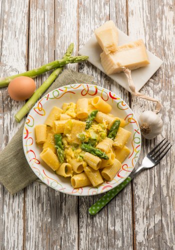 Ricetta Carbonara Vegetariana con Asparagi e Pecorino