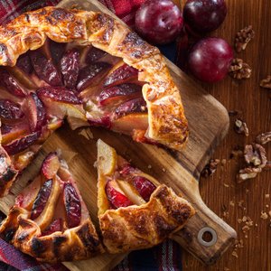Galette alle Prugne e Pere