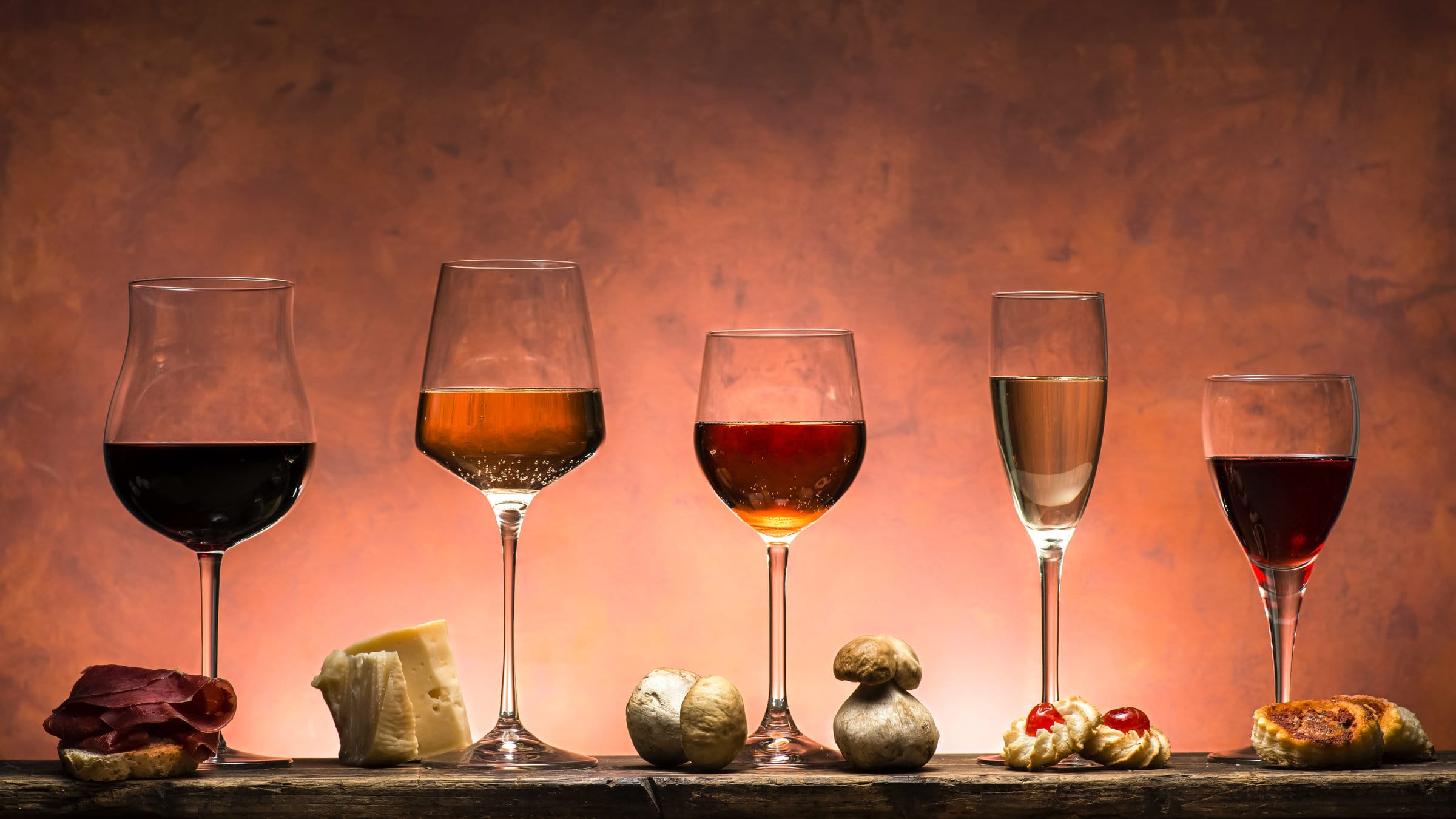 Come Abbinare il Vino ai Cibi