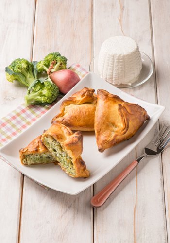 Ricetta Panzerotti al Forno con Broccoli e Ricotta