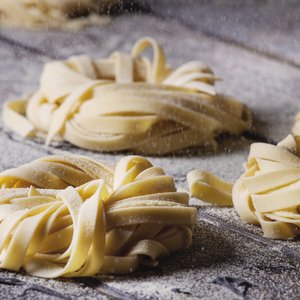 Pasta Fresca Fatta in Casa Senza Uova