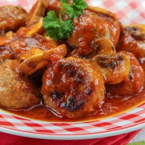 Polpette al Sugo con i Funghi