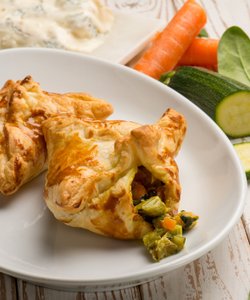 Ricetta Fagottini Veloci di Sfoglia con Verdure e Zola