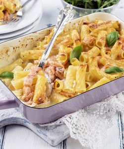 Ricetta Pasta al Forno con Salmone