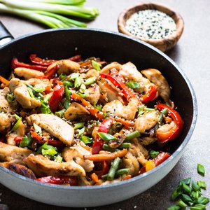 Straccetti di Pollo alle Verdure