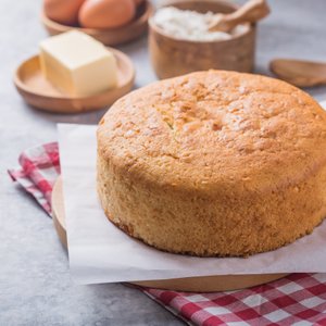 Torta al Latte Caldo, la Ricetta Originale della Tradizione
