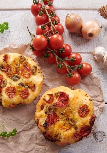 Ricetta Focaccine ai Pomodorini