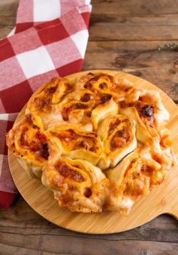 Ricetta Torta di Rose di Pizza