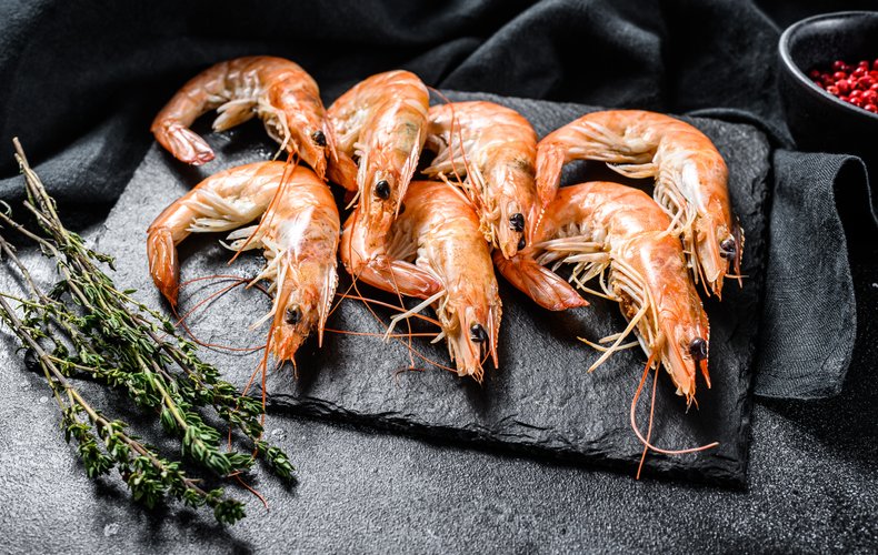 Come Pulire Scampi Su Tagliere Ardesia Nero