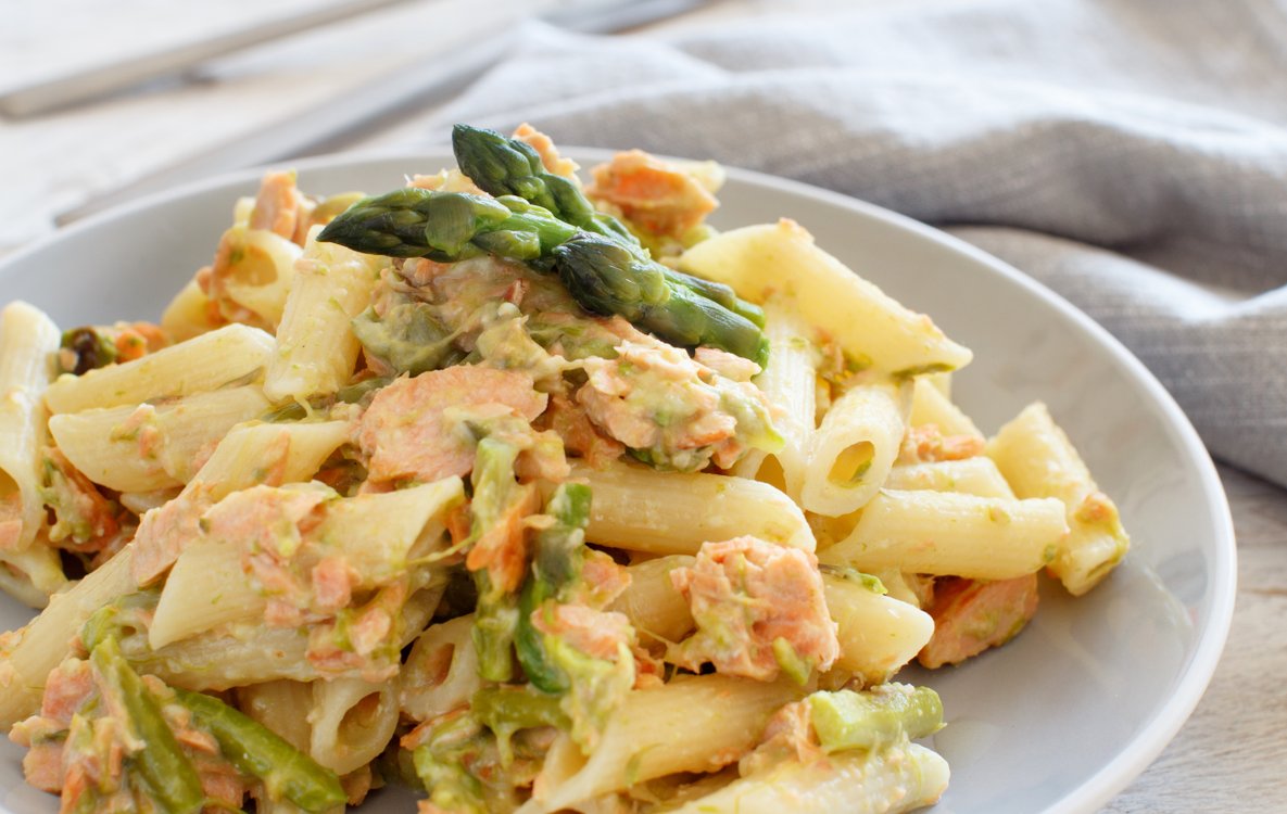 Ricetta Pasta Asparagi e Salmone - Il Club delle Ricette