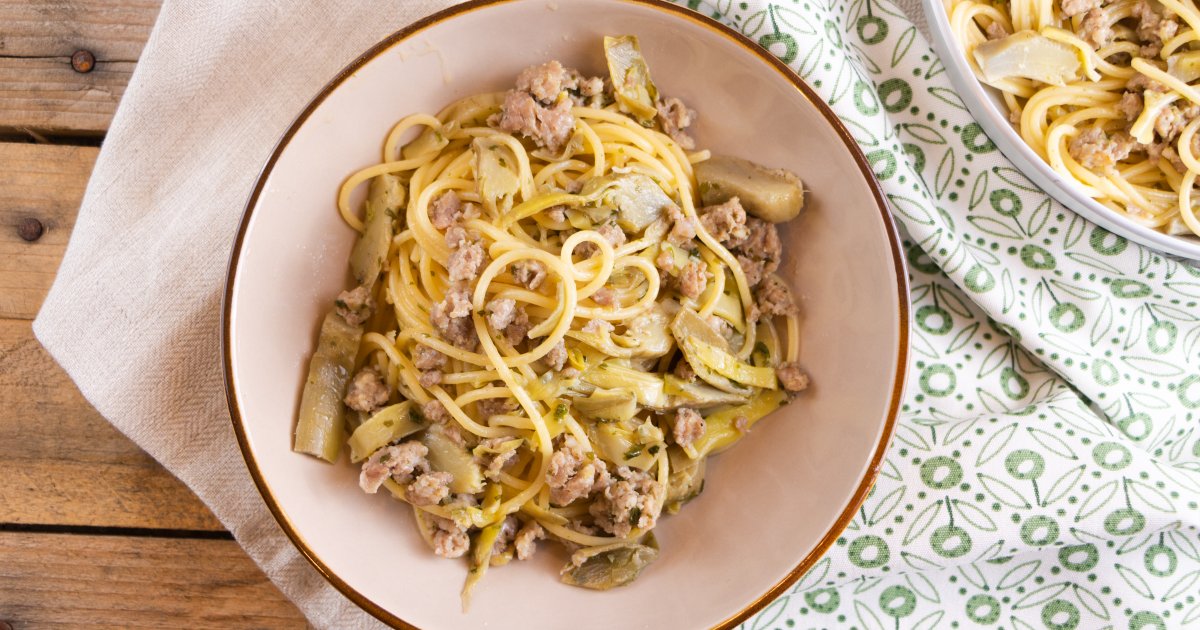 Ricetta Pasta Carciofi E Salsiccia Il Club Delle Ricette