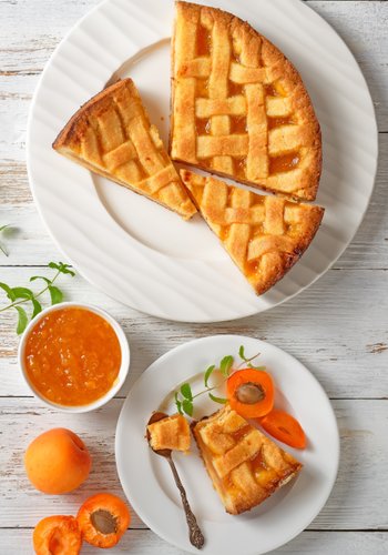 Ricetta Crostata alla Confettura di Albicocche