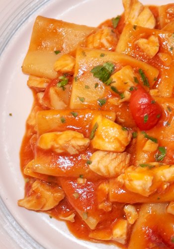 Ricetta Paccheri Salmone e Pomodorini