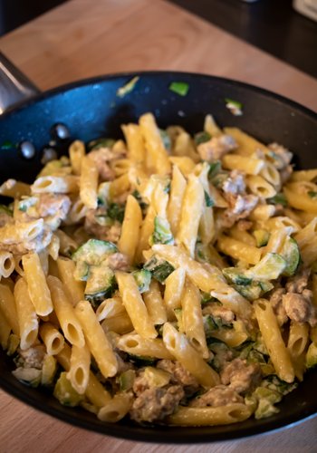 Ricetta Pasta Cremosa Zucchine e Salsiccia