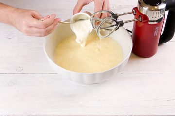 Ricetta Torta Cocco Miele Preparazione 3