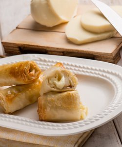Ricetta Involtini di Pasta Fillo con Pere e Formaggio