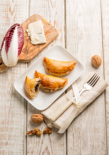 Ricetta Panzerotti al Radicchio Rosso e Gorgonzola