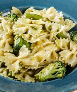 Ricetta Pasta con Broccoli, Fagiolini e Cavoletti