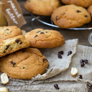 Biscotti con Farina di Lenticchie e Cioccolata